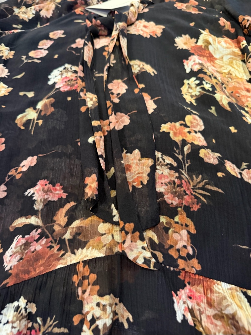 ALL SAINTS
Lissie Floral print Ruffle Long-Sleeve Blouse - Black - Picture 4 of 9